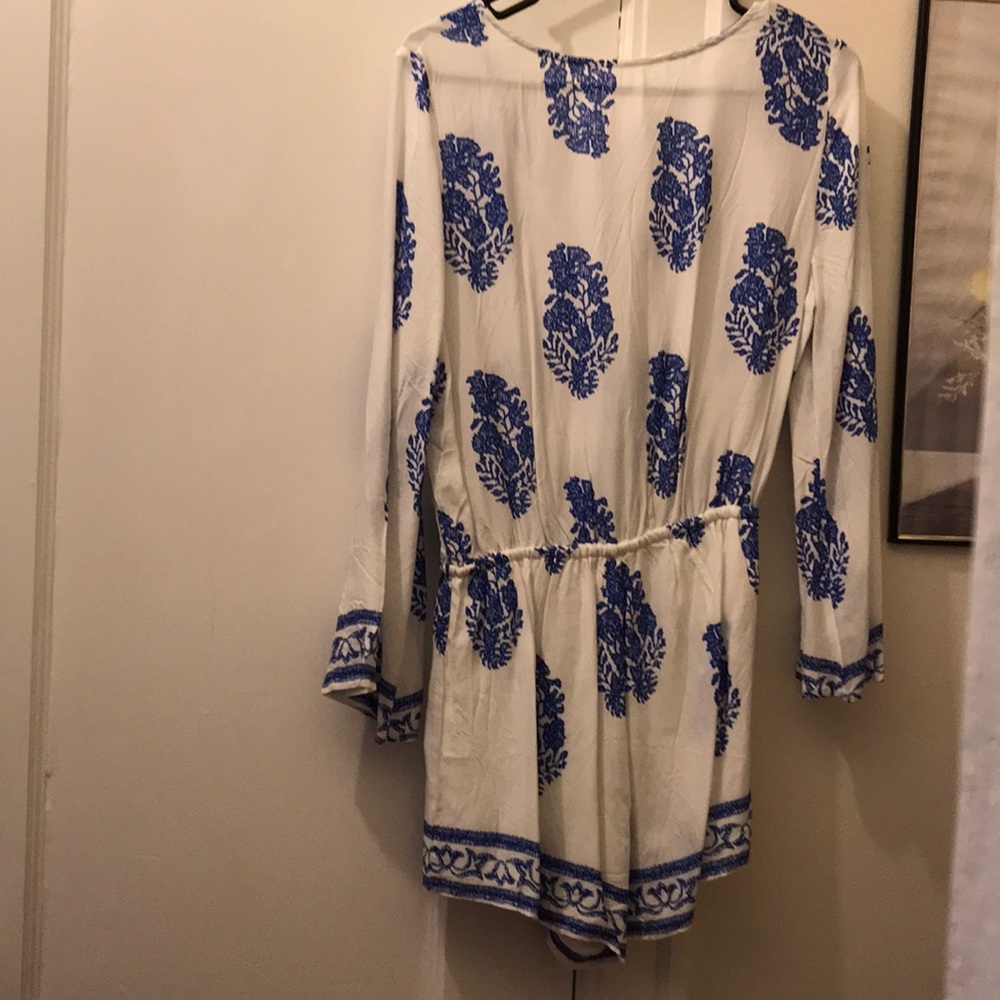 Romper - Picture 2 of 3